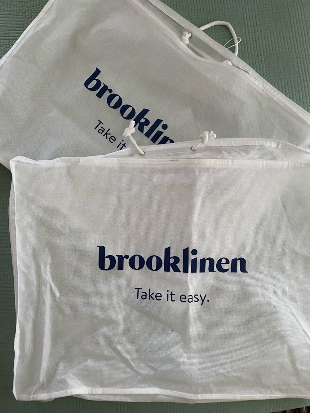 Brooklinen zipper pillow storage bags set of 2 standard size with handles